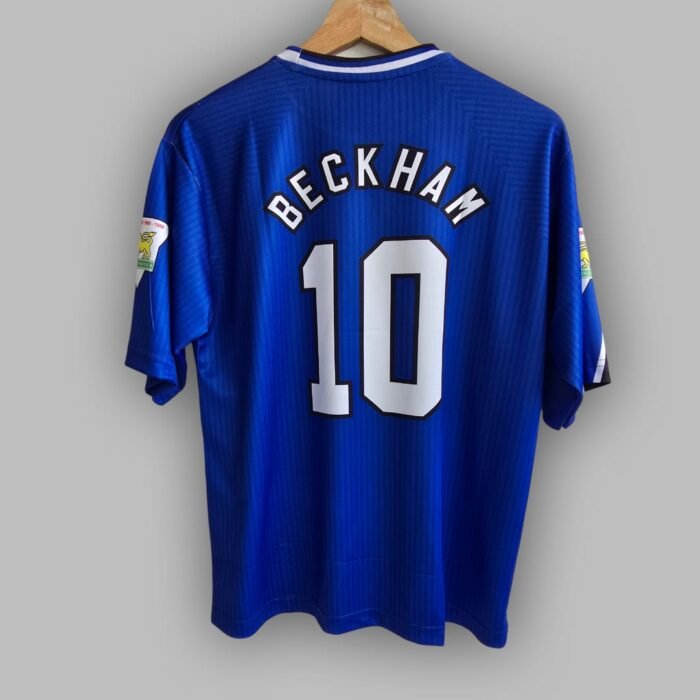 FIVE SLEEVE MANCHESTER BECKHAM JERSEY (2)