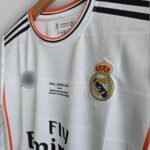 REAL MADRID RONALDO 7 JERSEY 2013 (2)