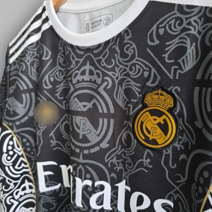 REAL MADRID SPECIAL EDITION JERSEY BLACK