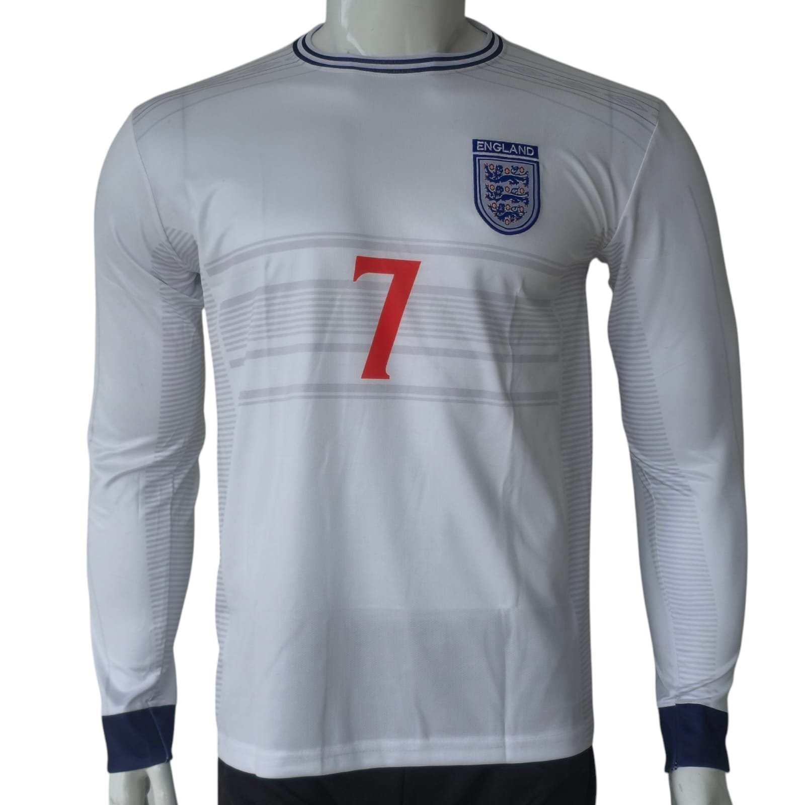 WhatsApp Image 2026-09-05 at 10.30.36 AM England 1999-2001 Home Retro Long Sleeve Jersey - Image 1