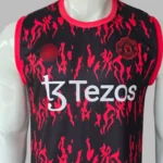 Manchester United 2024–25 Elite Pre-Match Sleeveless Training Jersey - Image 2
