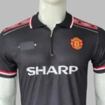 Manchester United 1998/1999 Retro Away Football Jersey – "The Treble" Zipper Edition - Image 2
