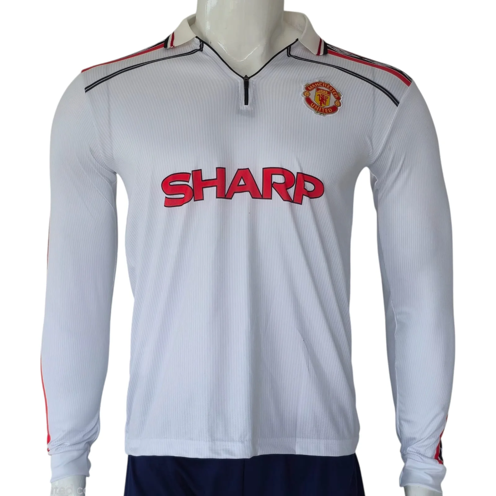WhatsApp Image 2026-09-28 at 11.47.24 AM Manchester United 1998–99 "Treble Season" Away Long Sleeve Jersey - Image 1