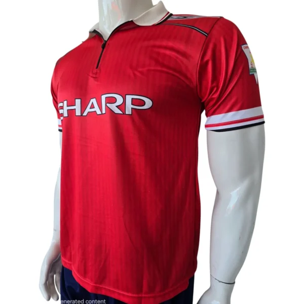 Manchester United 1998/99 Home Jersey side view