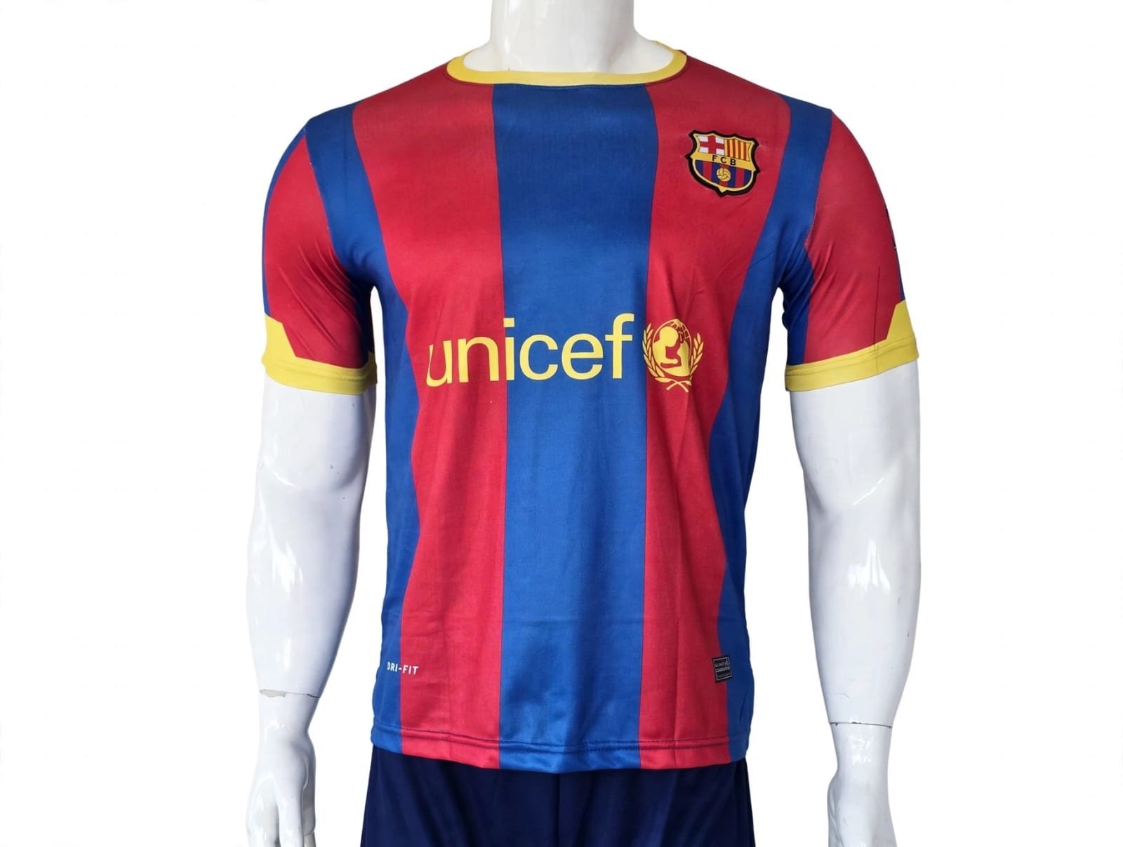 WhatsApp Image 2026-09-30 at 11.16.52 AM FC Barcelona 2010-11 Retro Home Short Sleeve Jersey – Unicef Sponsor Edition - Image 1