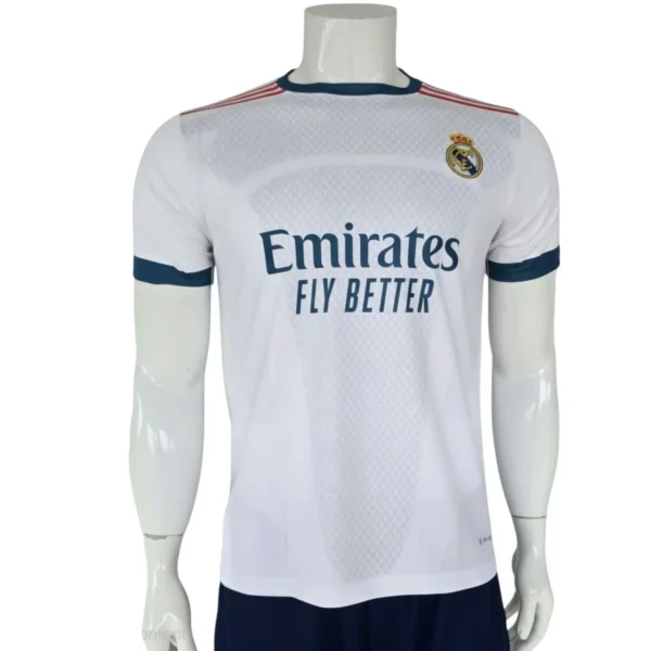 Real Madrid 2024/25 Home Retro jersey